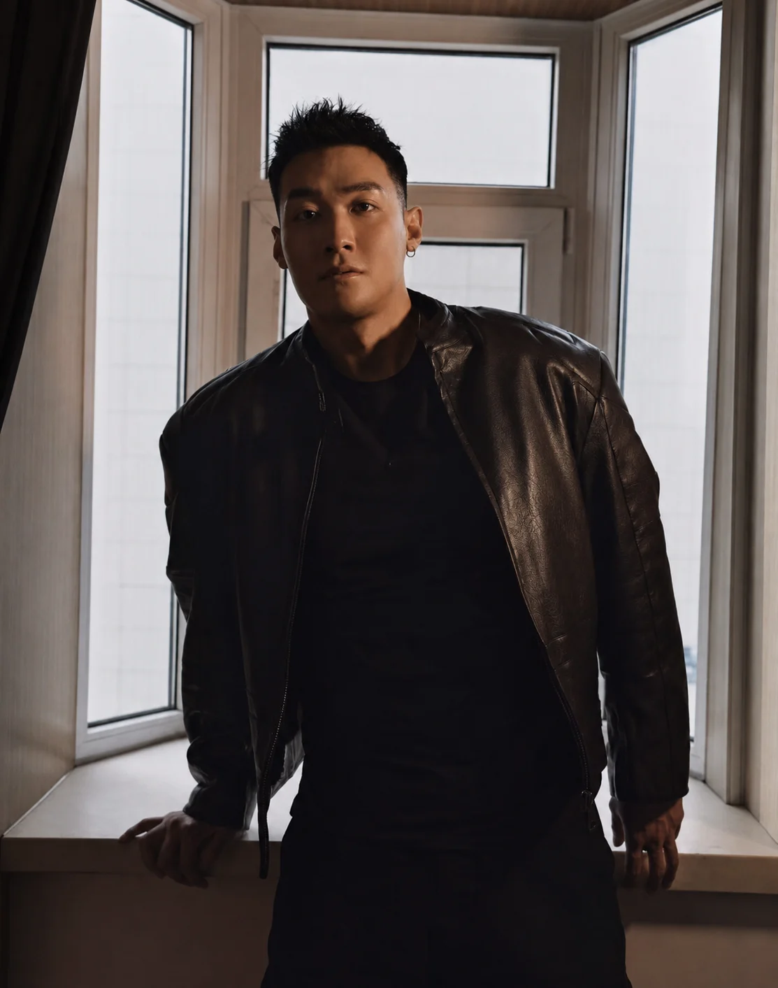 Bruce, Elite Homme professional